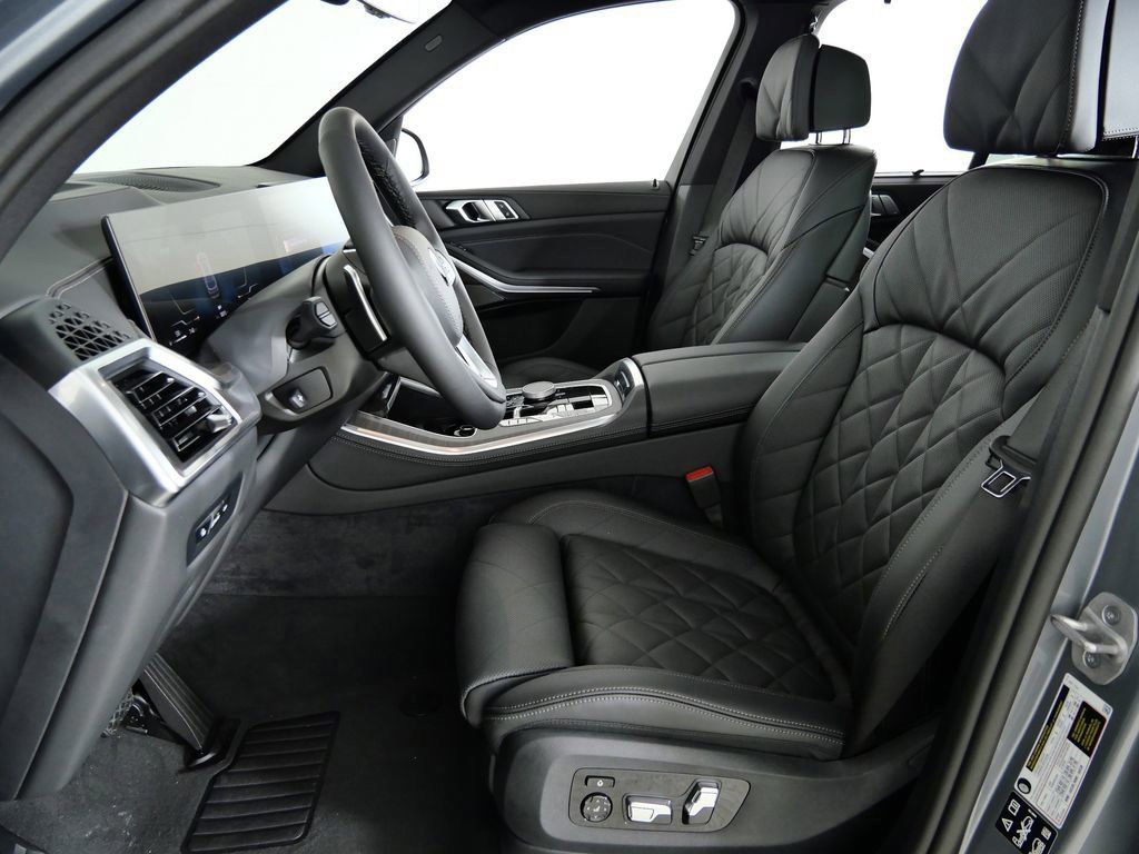 Thumbnail: 2026 BMW X5 - 40