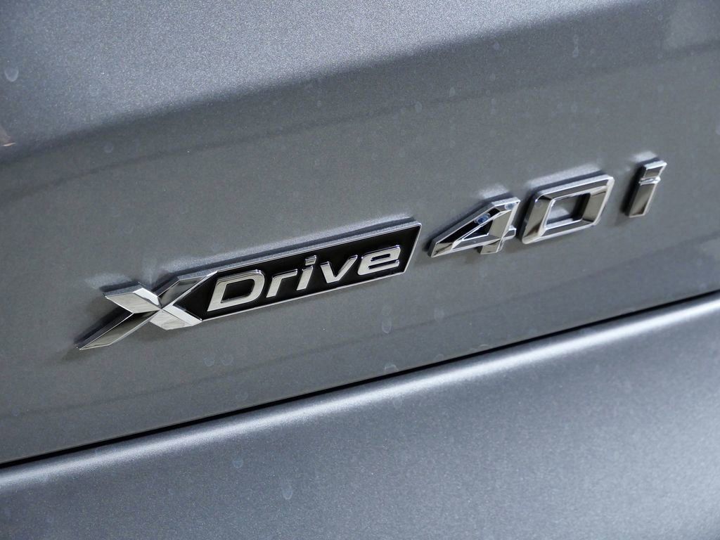 Thumbnail: 2026 BMW X5 - 22