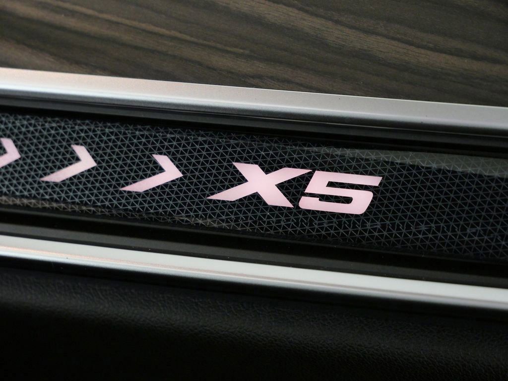Thumbnail: 2026 BMW X5 - 30