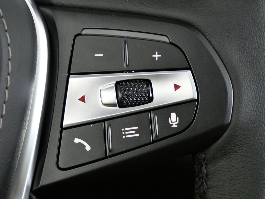 Thumbnail: 2026 BMW X5 - 45