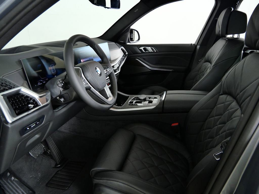 Thumbnail: 2026 BMW X5 - 39