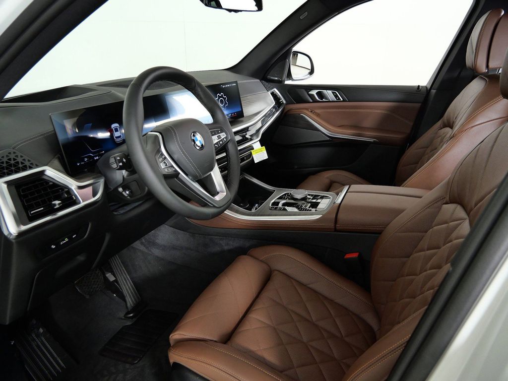 Thumbnail: 2026 BMW X5 - 39