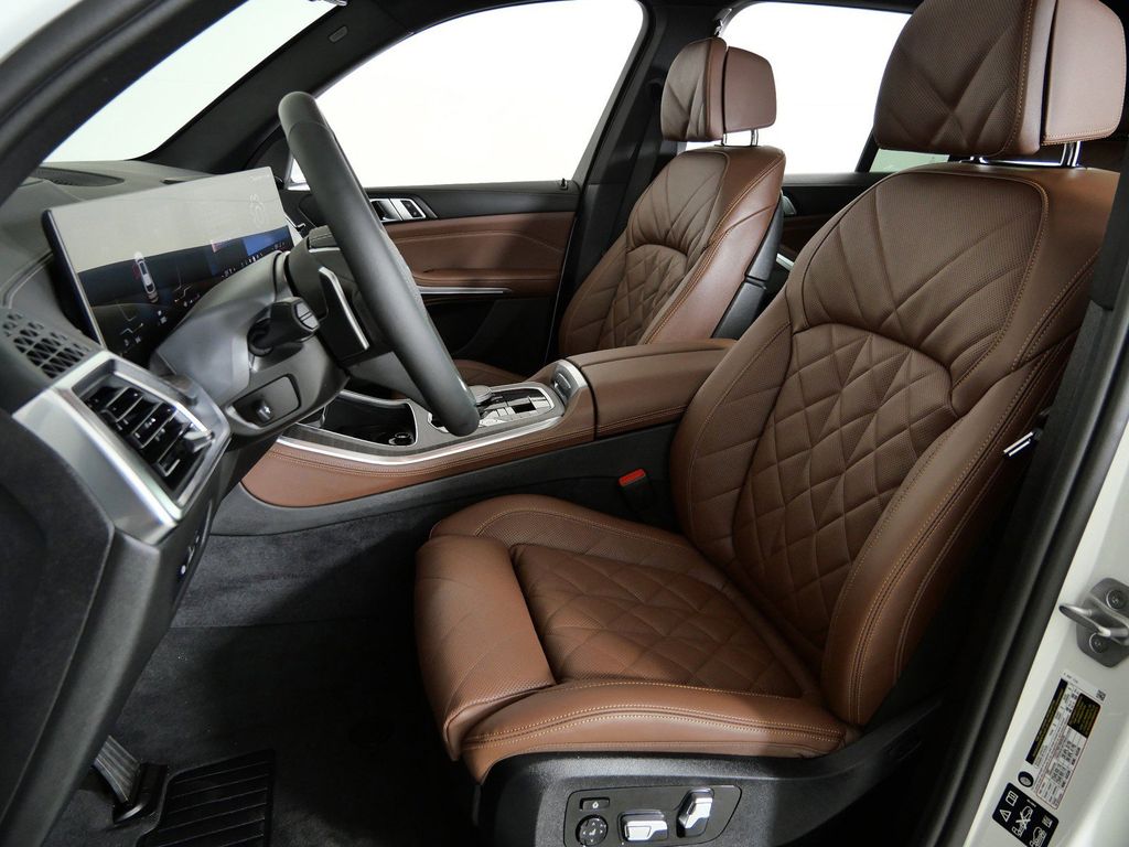 Thumbnail: 2026 BMW X5 - 40