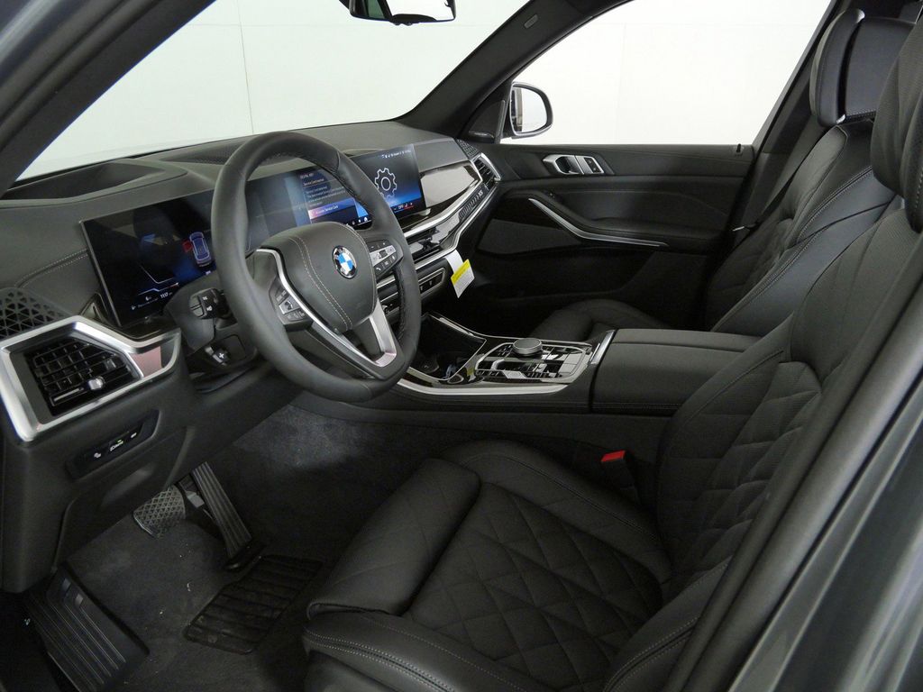 Thumbnail: 2026 BMW X5 - 38