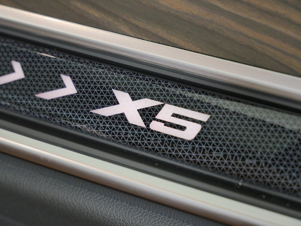 Thumbnail: 2024 BMW X5 - 32