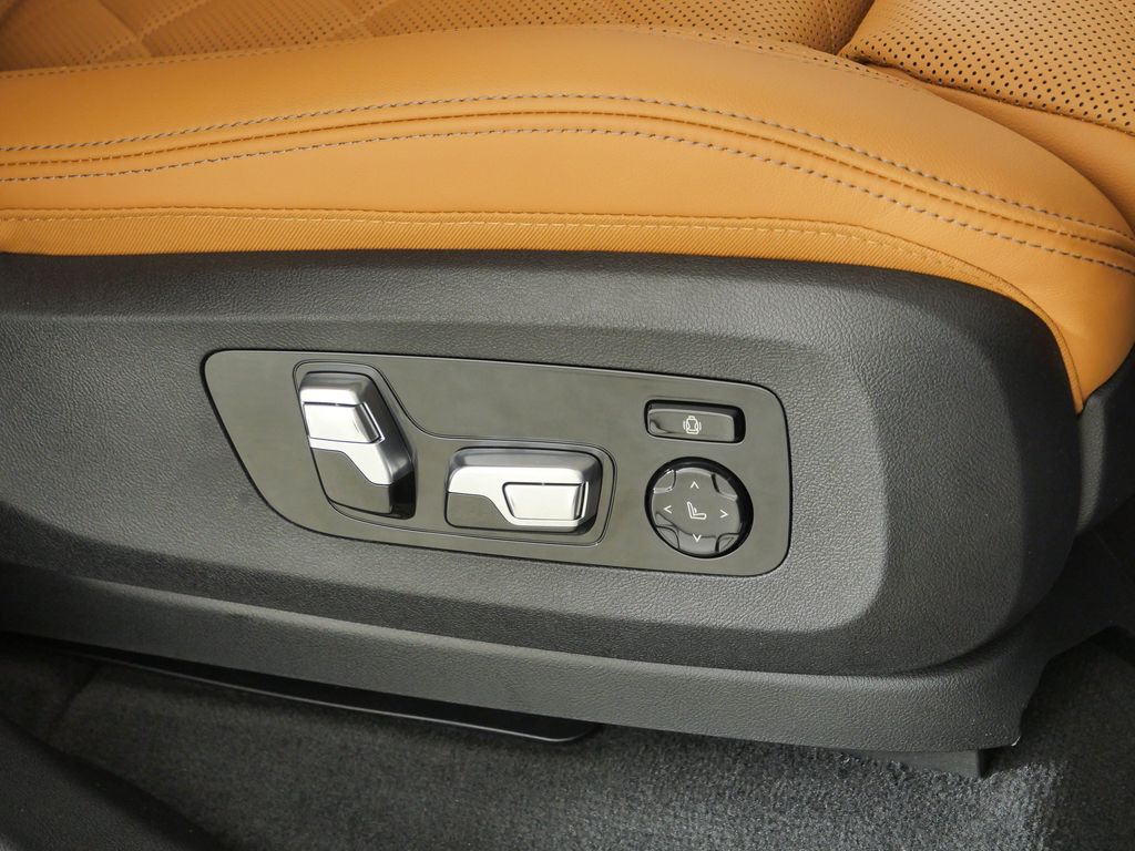 Thumbnail: 2024 BMW X5 - 30