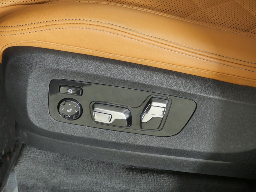 Thumbnail: 2024 BMW X5 - 44