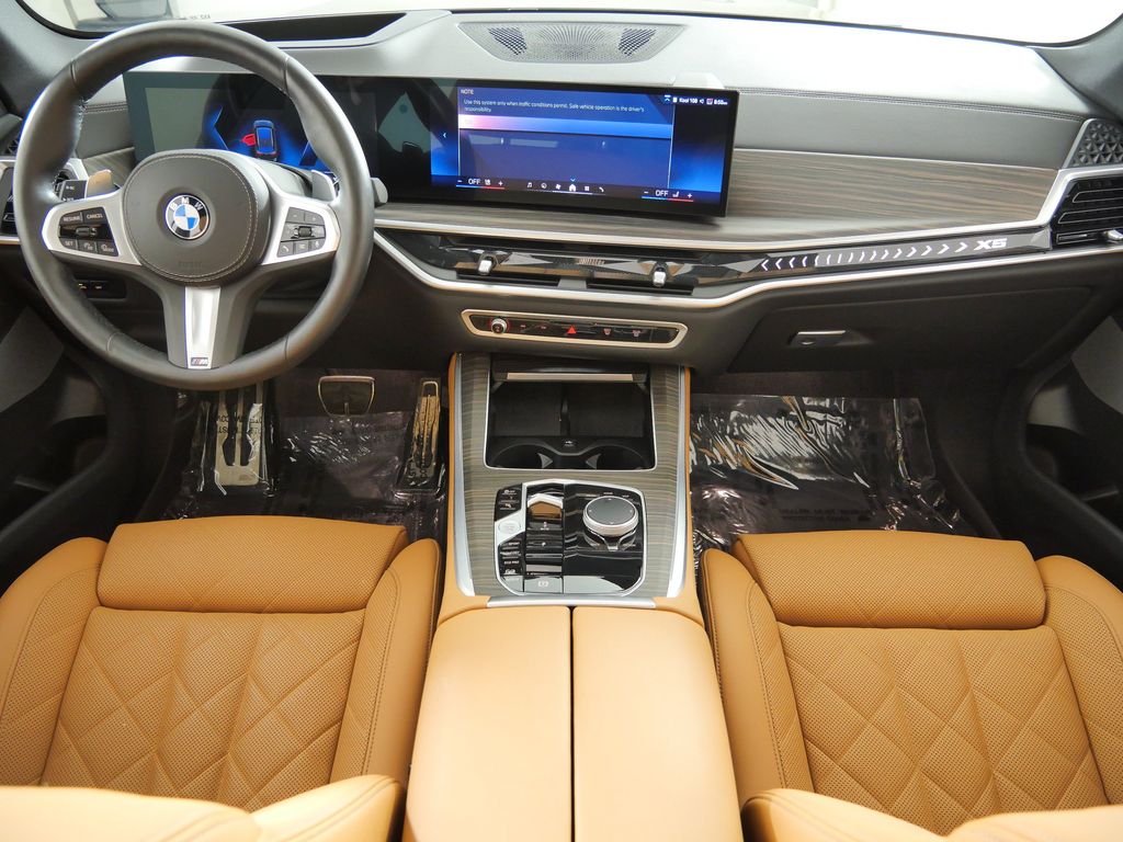 Thumbnail: 2024 BMW X5 - 2