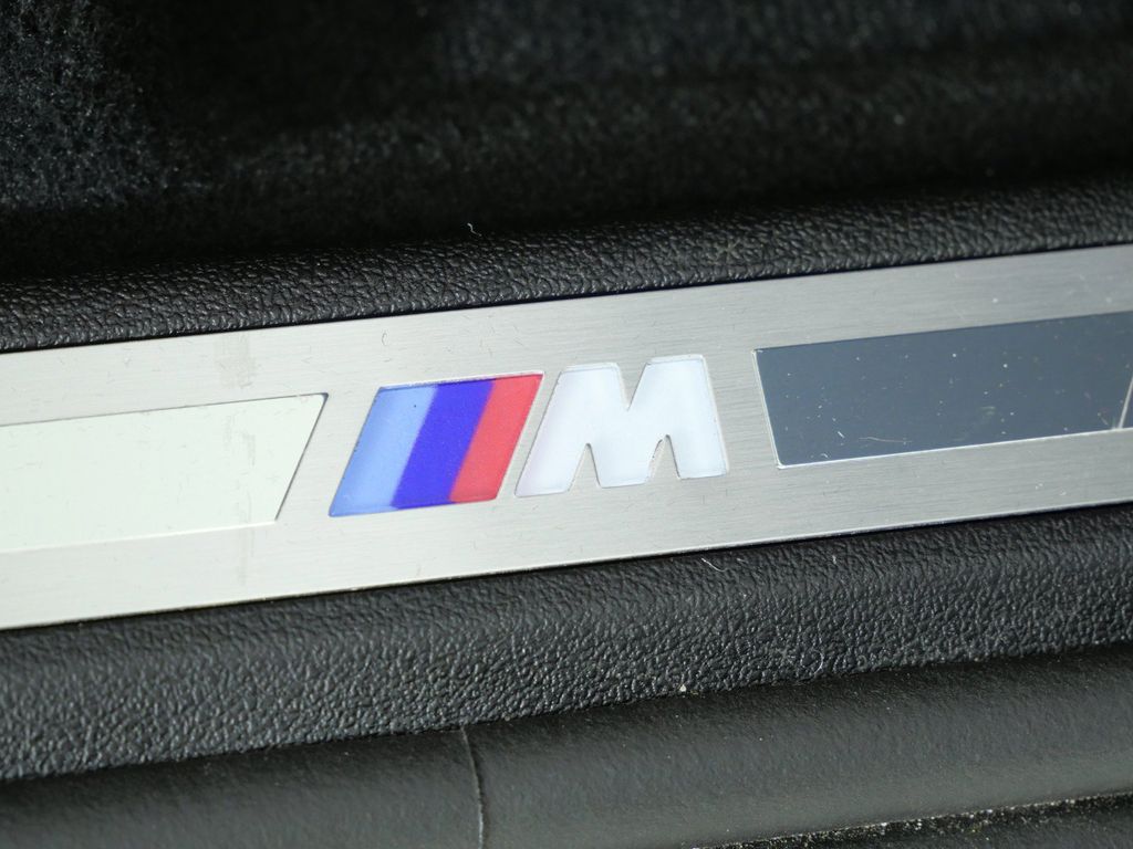 Thumbnail: 2025 BMW X5 - 16