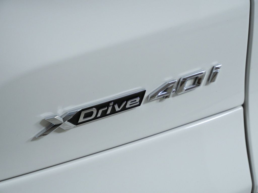 Thumbnail: 2025 BMW X5 - 23