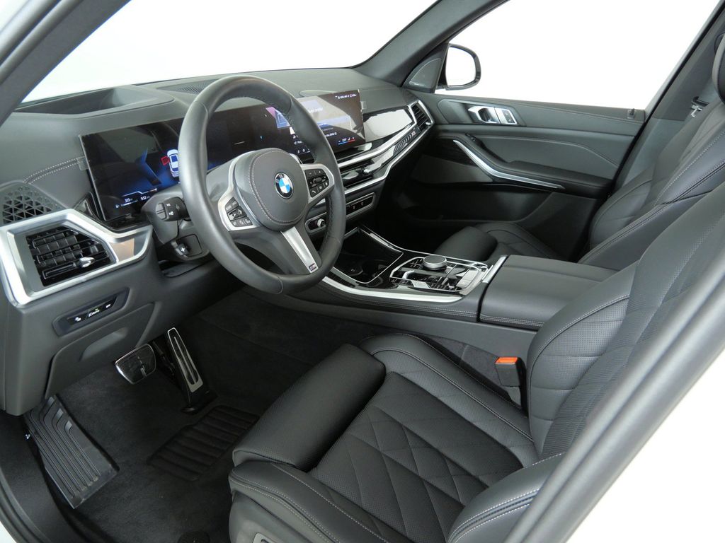 Thumbnail: 2025 BMW X5 - 40