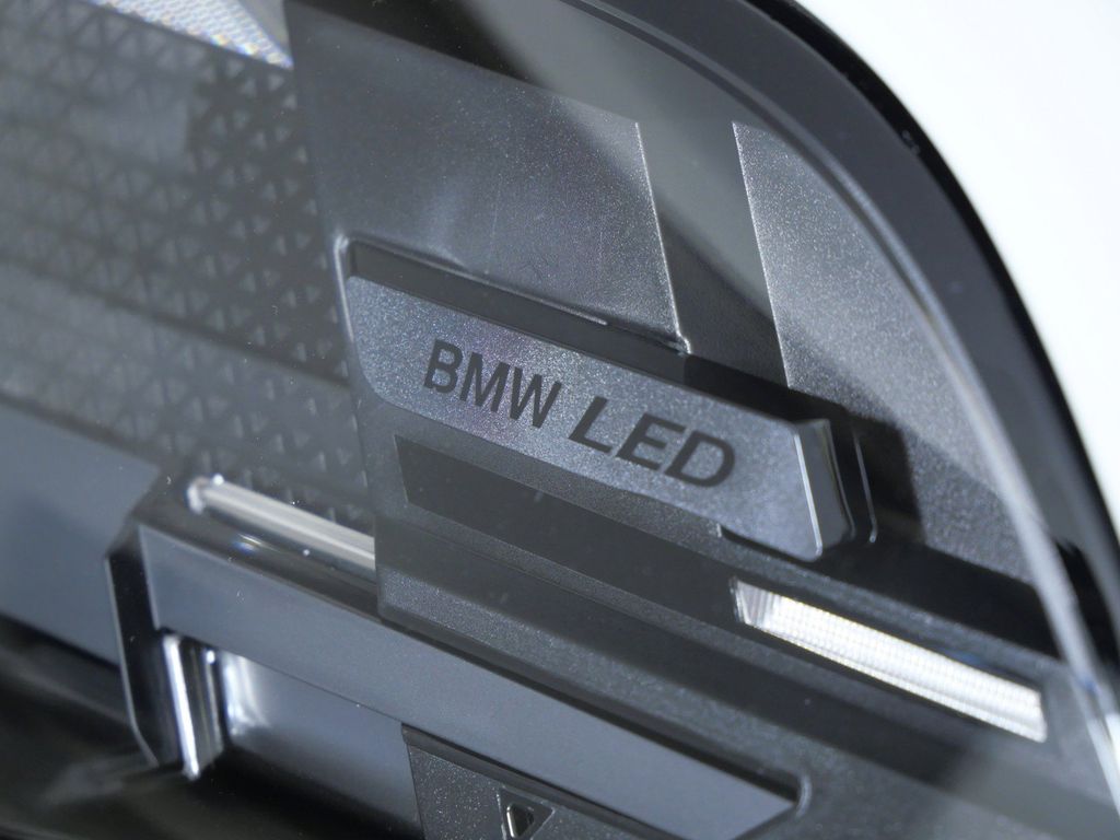 Thumbnail: 2025 BMW X5 - 7