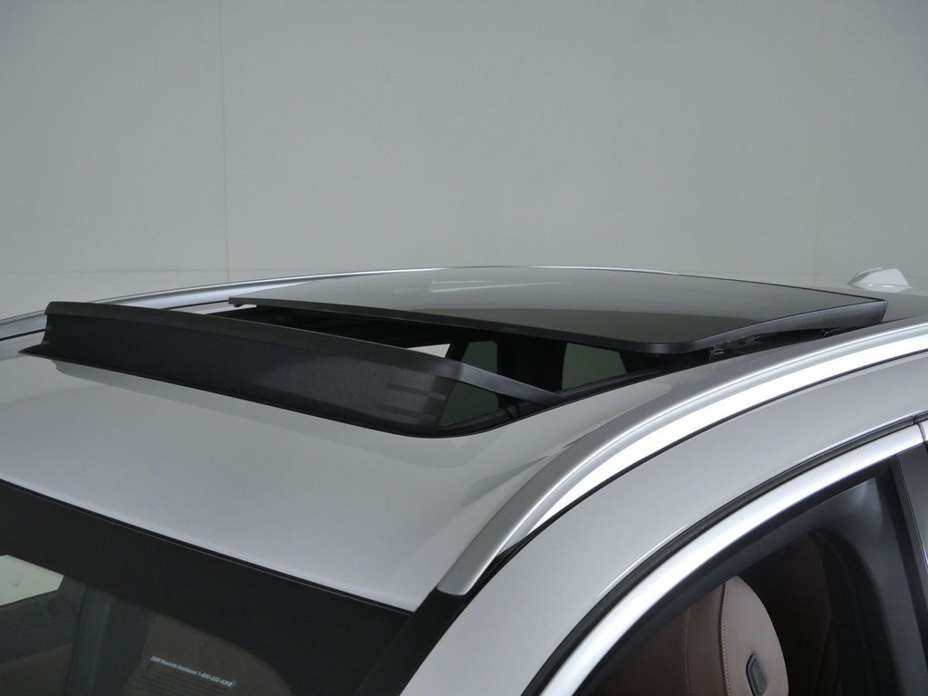 Thumbnail: 2024 BMW X5 - 28