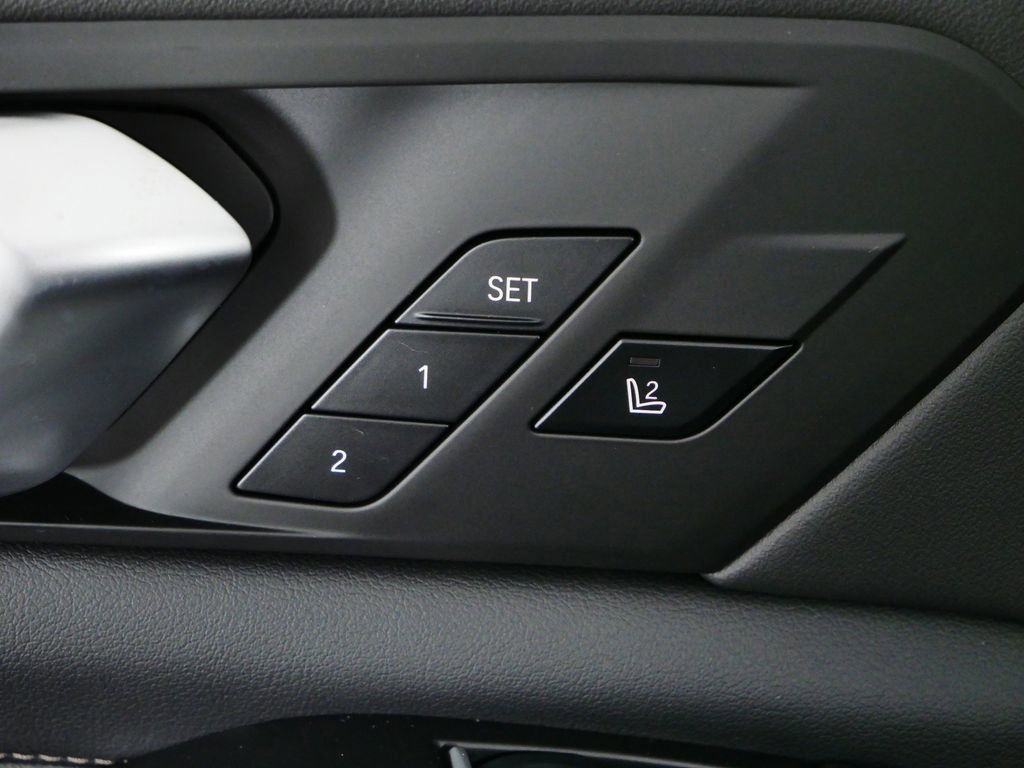 Thumbnail: 2026 BMW X5 - 39