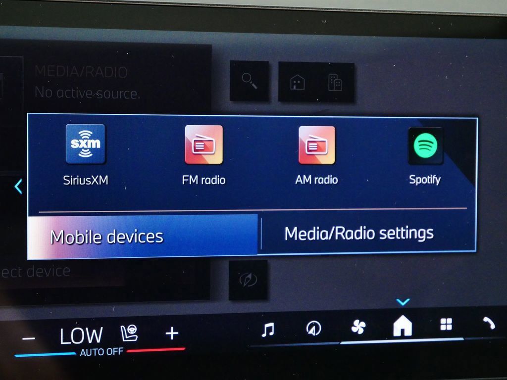 Thumbnail: 2026 BMW X5 - 50