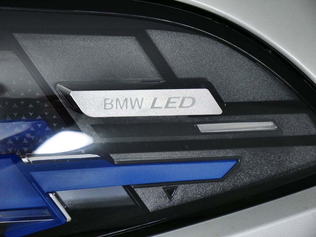 Thumbnail: 2026 BMW X5 - 27