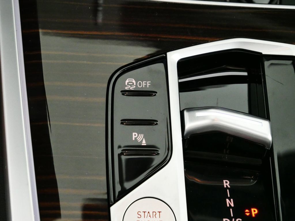 Thumbnail: 2026 BMW X5 - 46