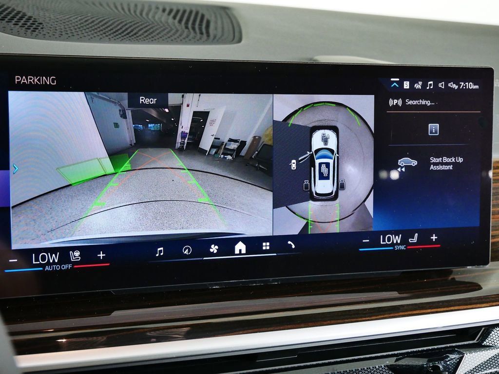 Thumbnail: 2026 BMW X5 - 49