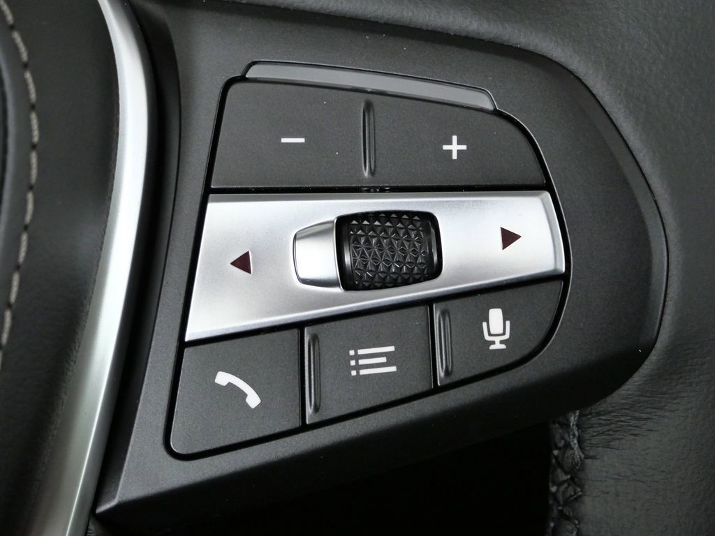 Thumbnail: 2026 BMW X5 - 44