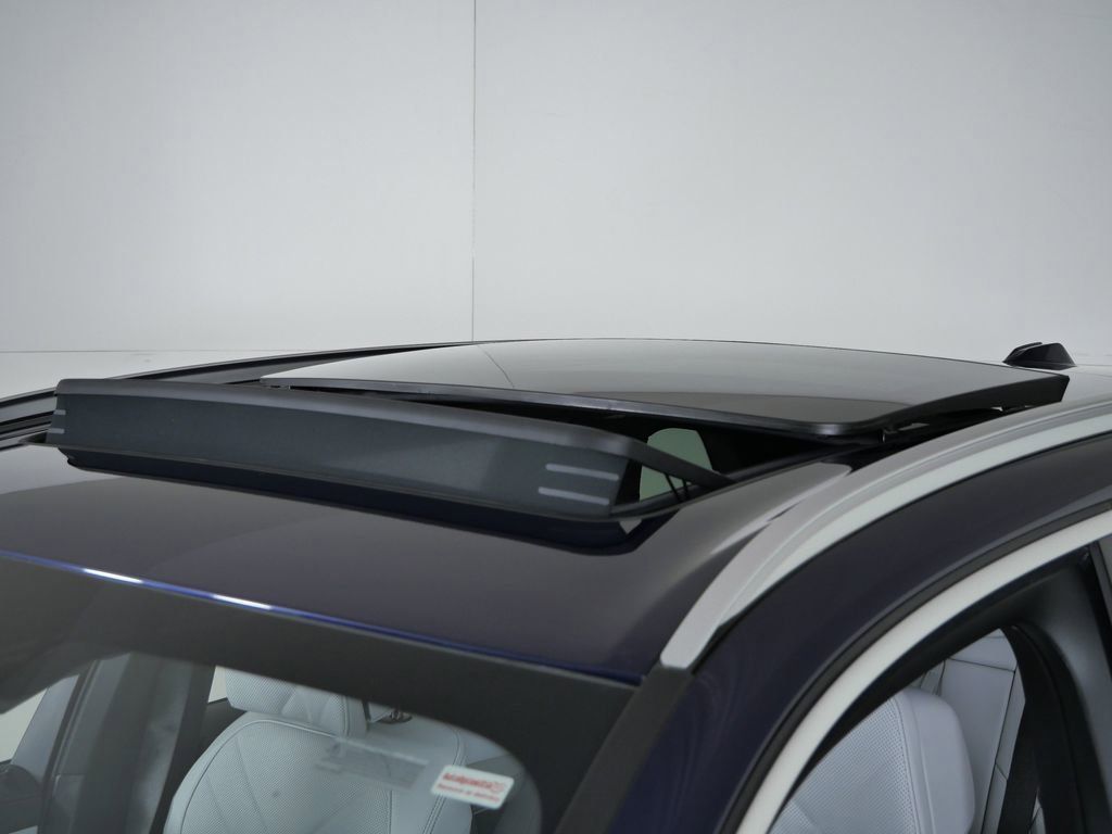 Thumbnail: 2026 BMW X5 - 25