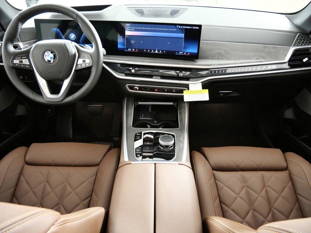 Thumbnail: 2026 BMW X5 - 2
