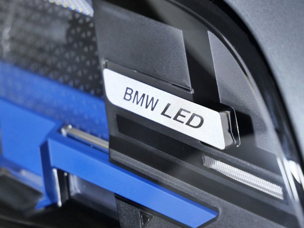 Thumbnail: 2026 BMW X5 - 7