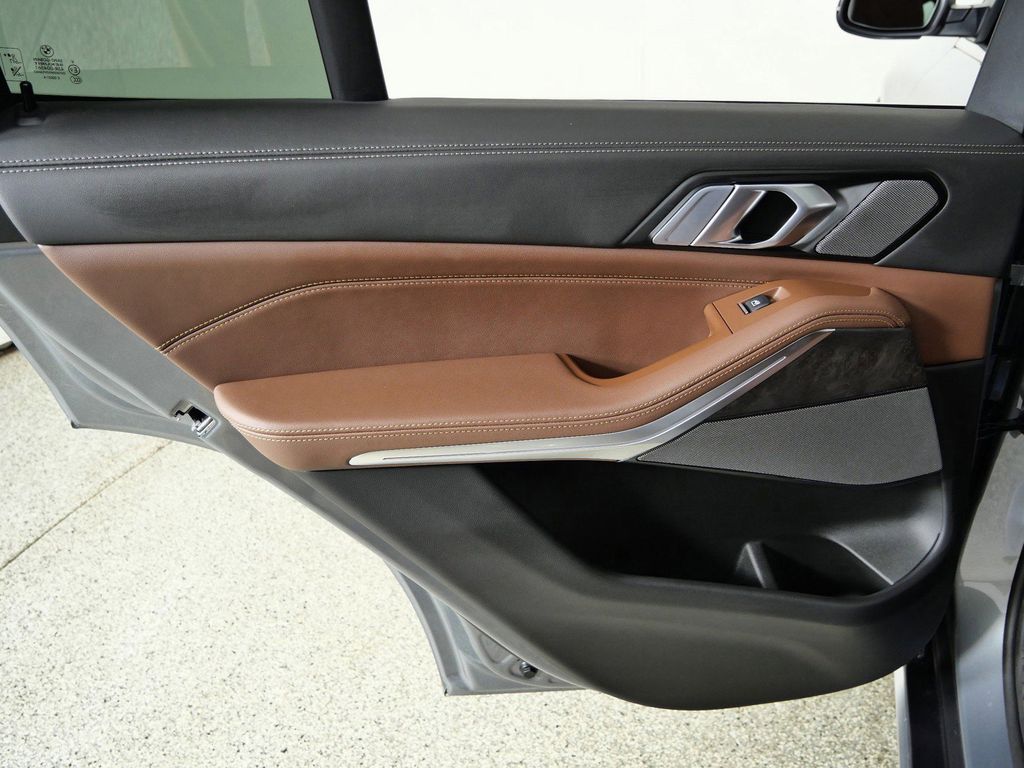 Thumbnail: 2026 BMW X5 - 36
