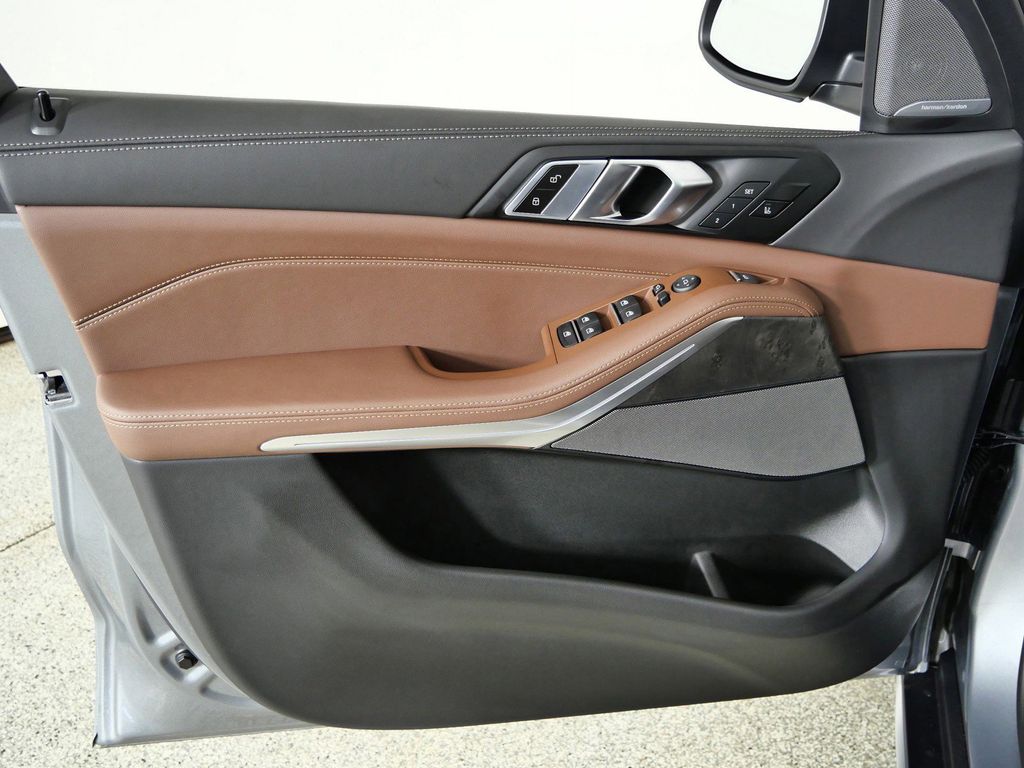 Thumbnail: 2026 BMW X5 - 39