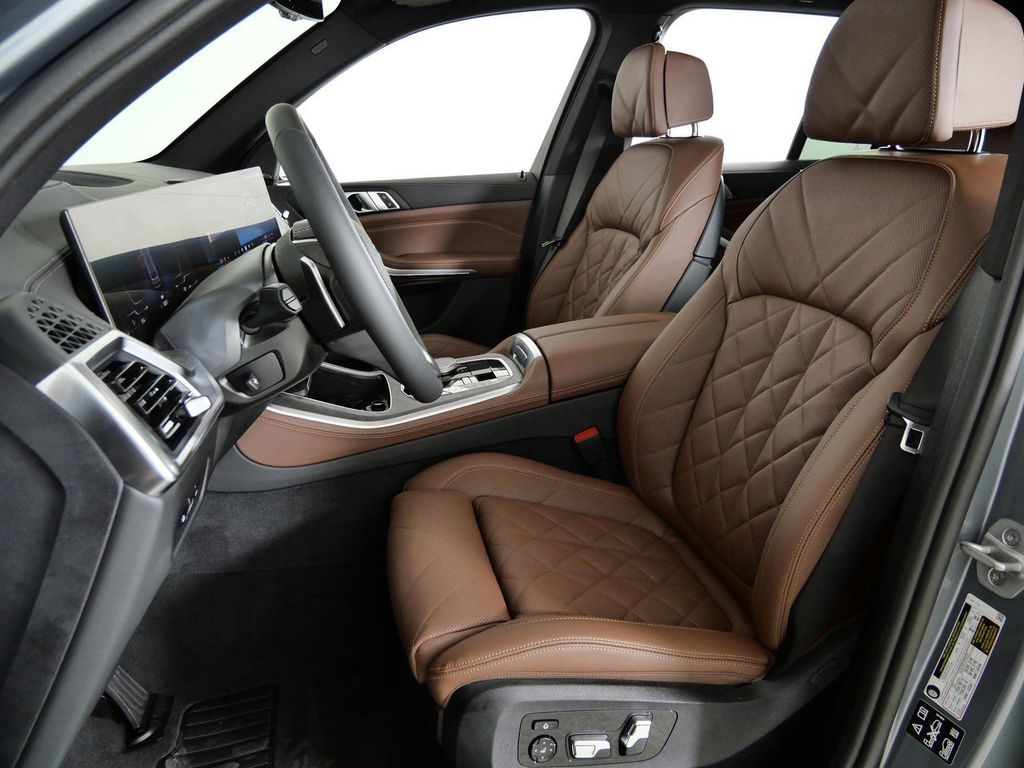 Thumbnail: 2026 BMW X5 - 41