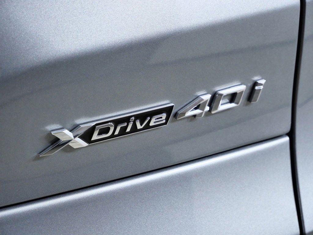 Thumbnail: 2026 BMW X5 - 22