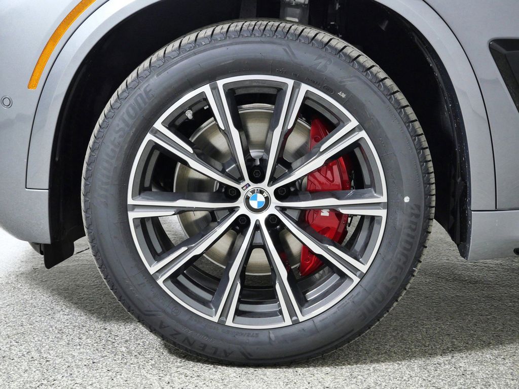 Thumbnail: 2026 BMW X5 - 25