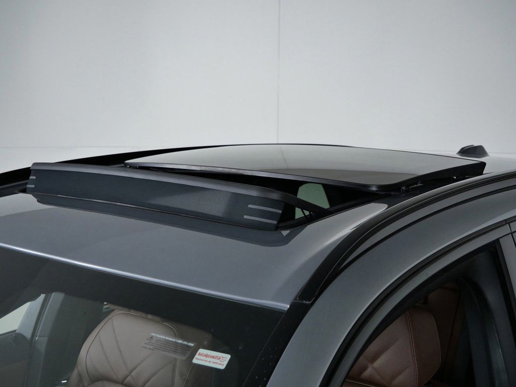 Thumbnail: 2026 BMW X5 - 26