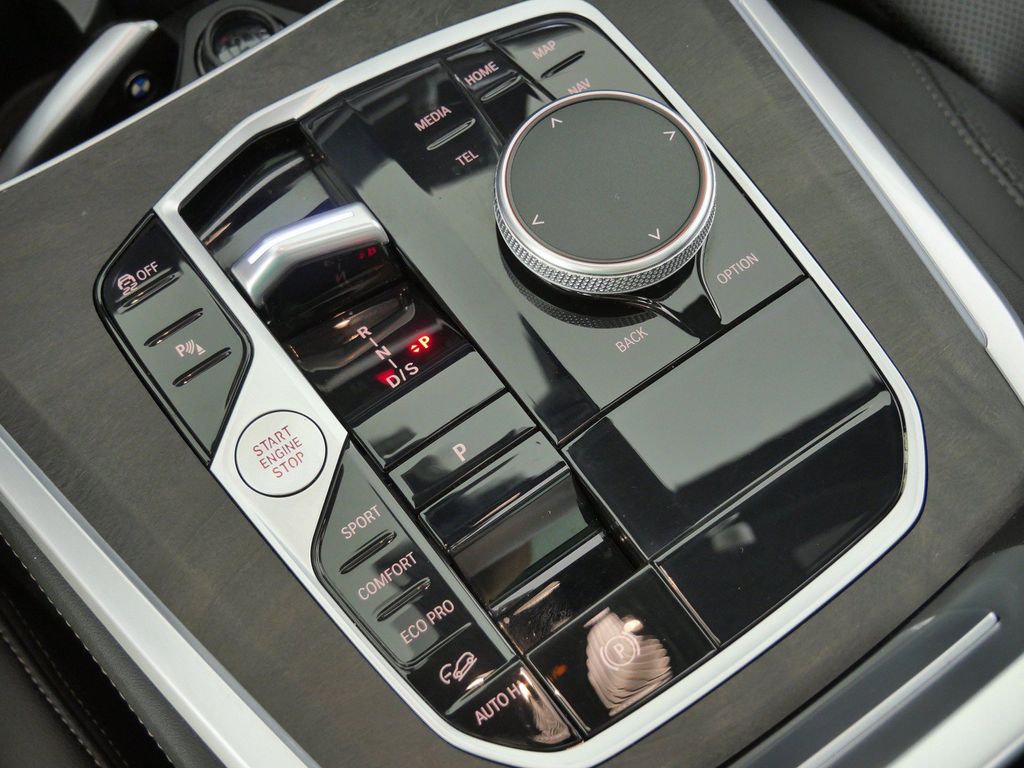 Thumbnail: 2024 BMW X5 - 13