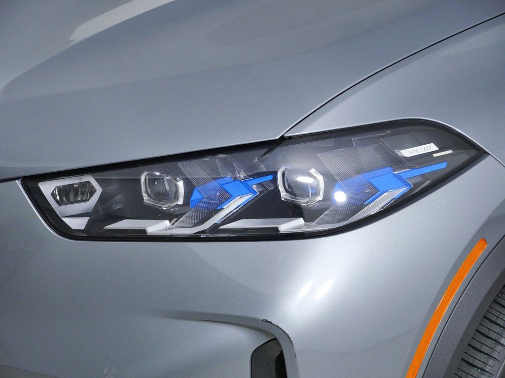 Thumbnail: 2024 BMW X5 - 17