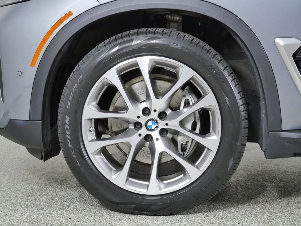 Thumbnail: 2024 BMW X5 - 26