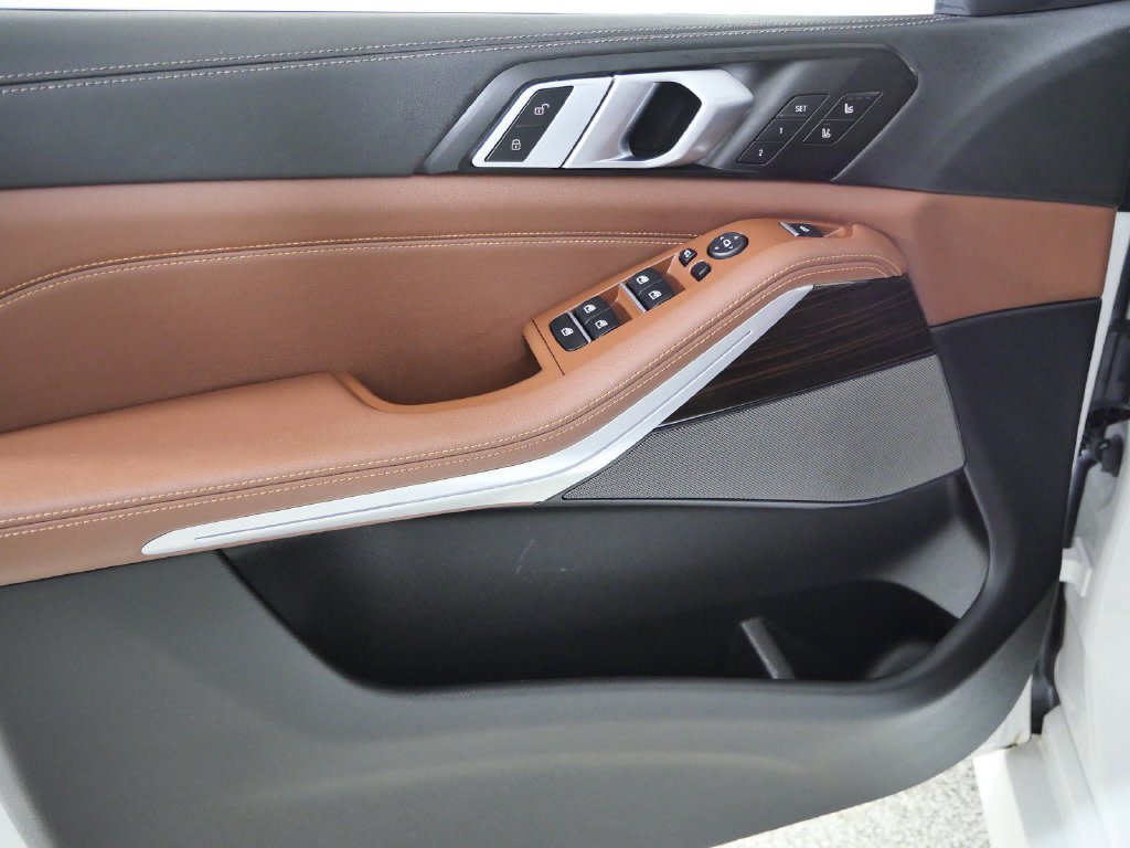 Thumbnail: 2025 BMW X5 - 36