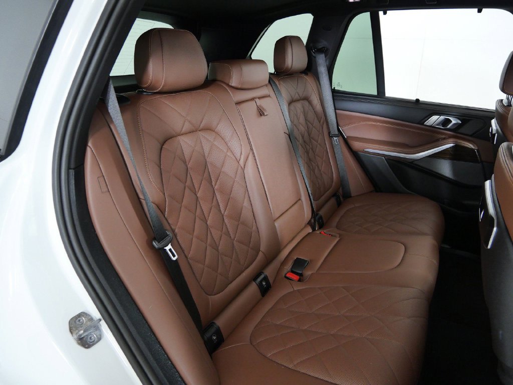 Thumbnail: 2025 BMW X5 - 29