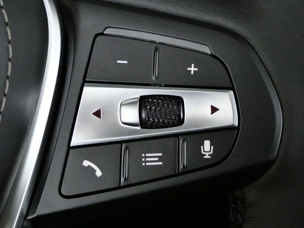 Thumbnail: 2026 BMW X5 - 45