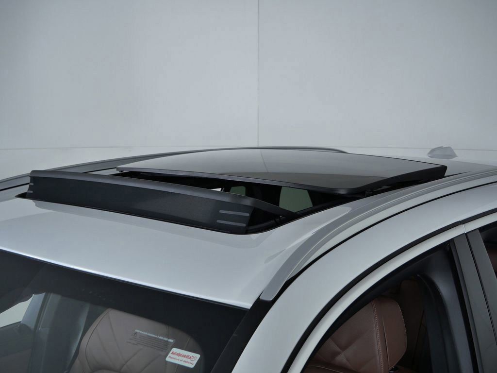 Thumbnail: 2026 BMW X5 - 26