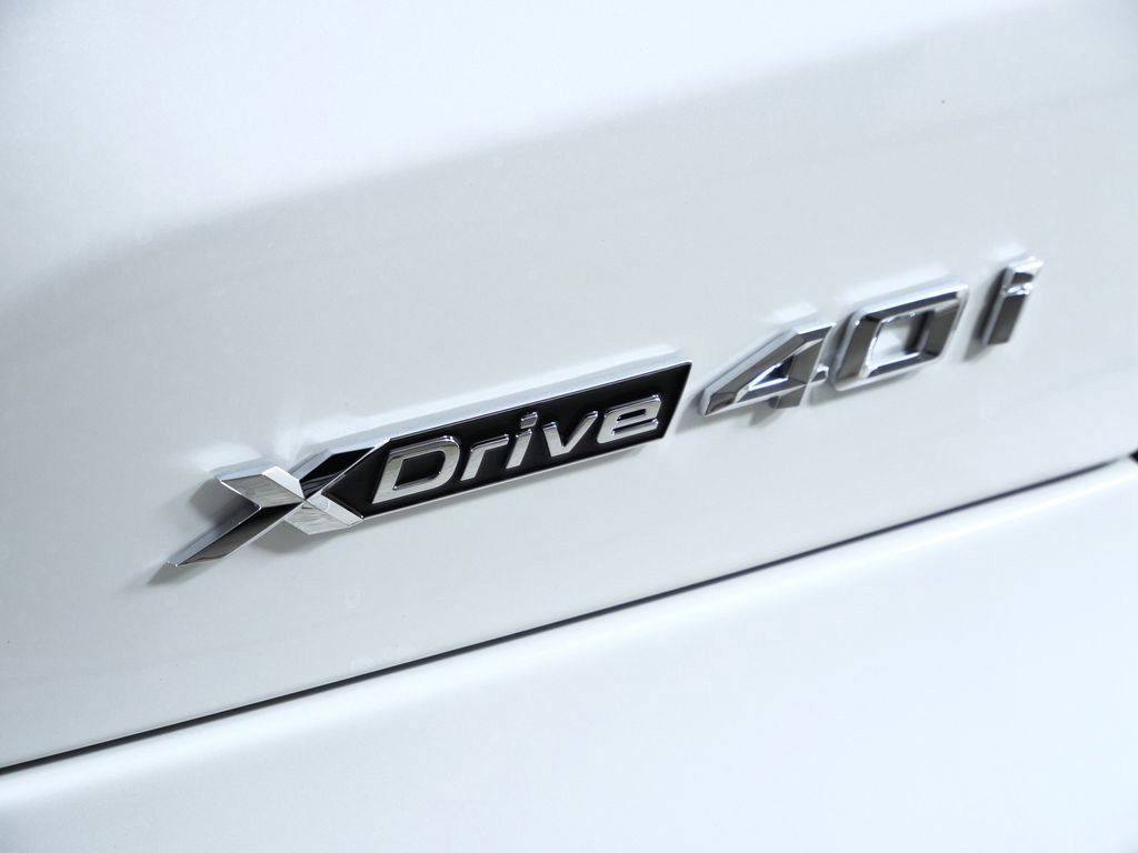 Thumbnail: 2026 BMW X5 - 22