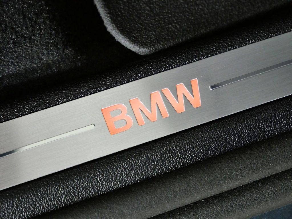 Thumbnail: 2026 BMW X5 - 30