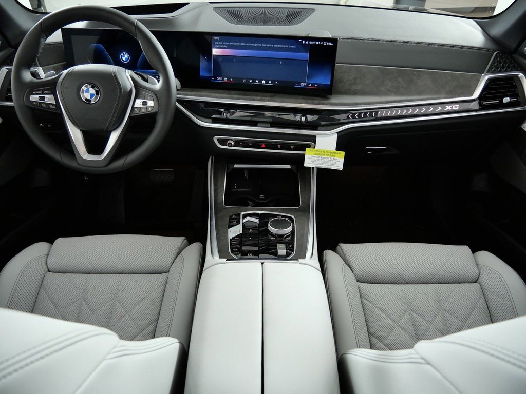 Thumbnail: 2026 BMW X5 - 2