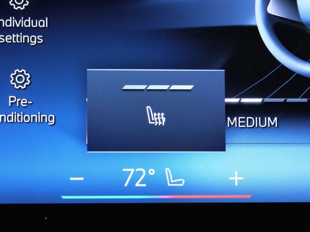 Thumbnail: 2026 BMW X5 - 14