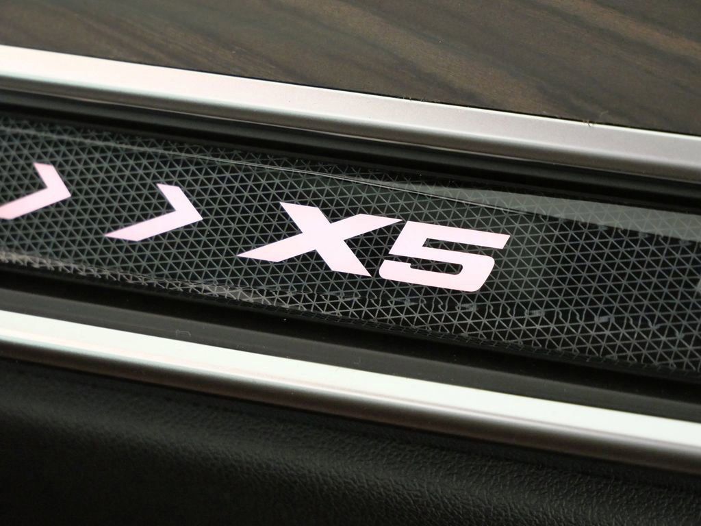 Thumbnail: 2026 BMW X5 - 31