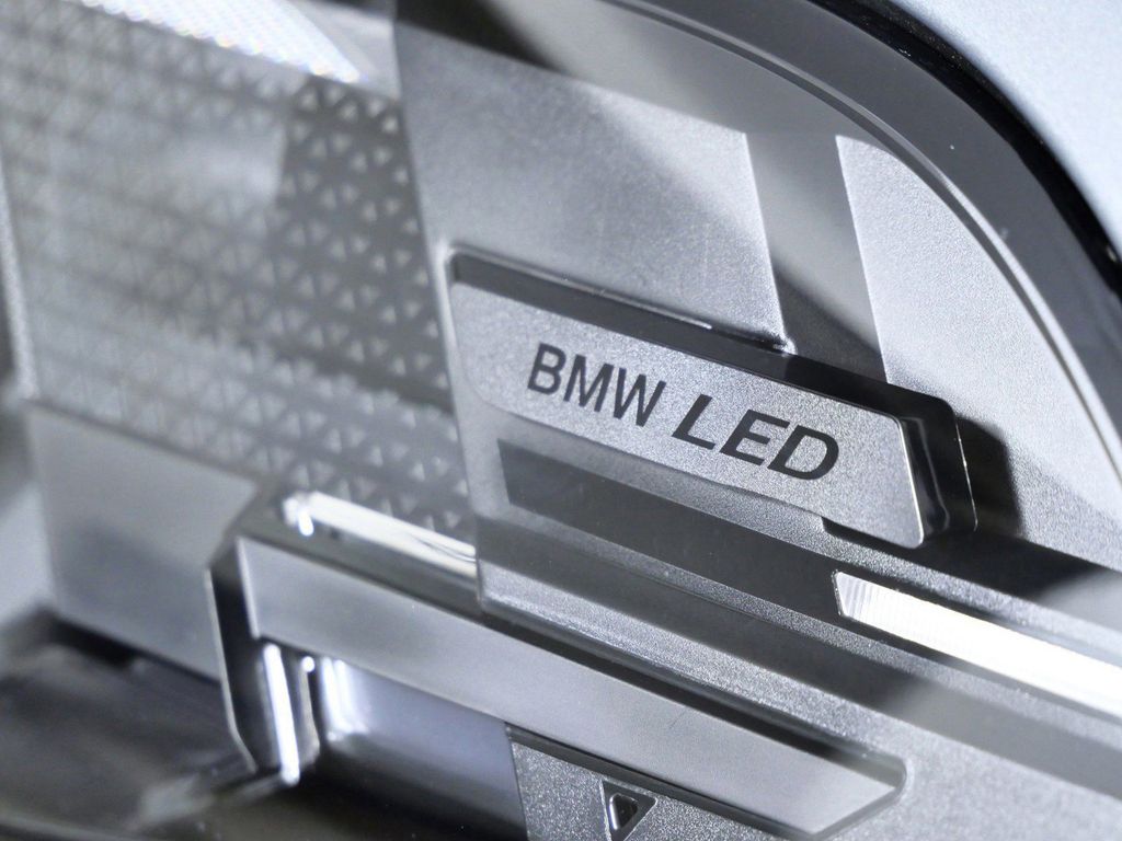 Thumbnail: 2026 BMW X5 - 7
