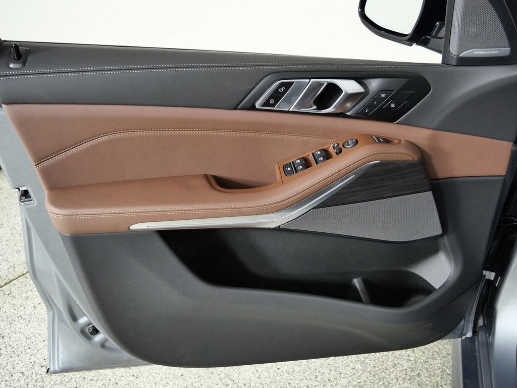Thumbnail: 2026 BMW X5 - 39