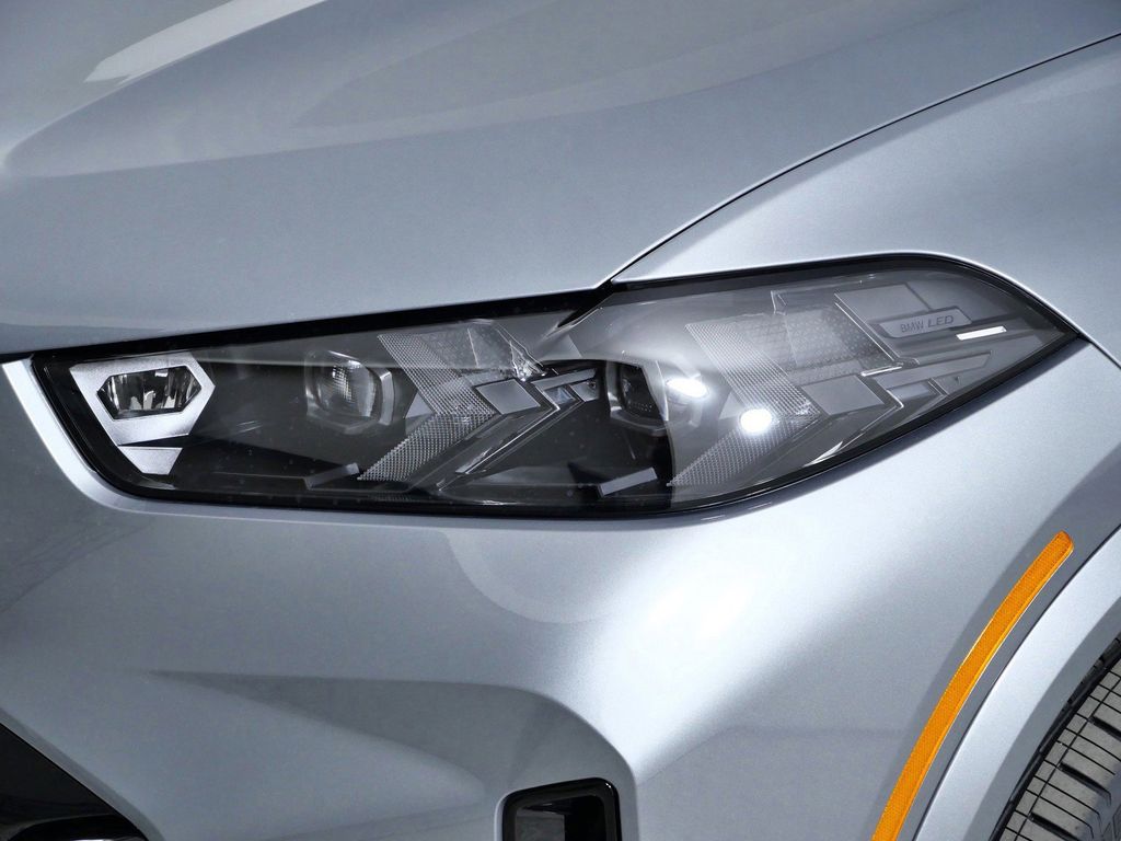 Thumbnail: 2026 BMW X5 - 17