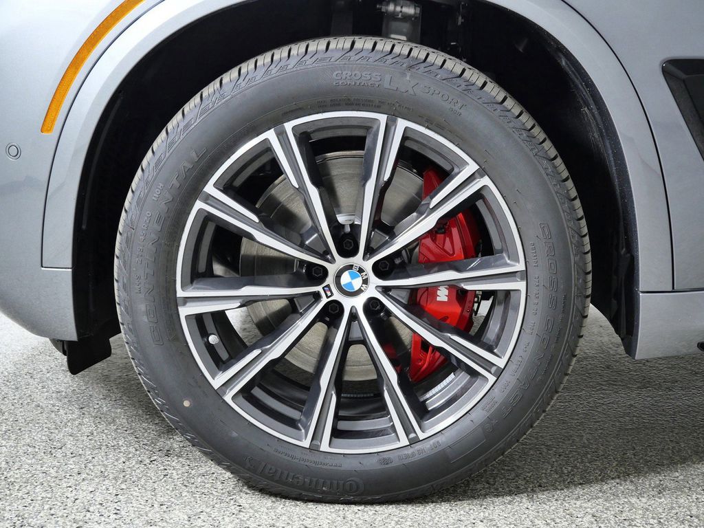 Thumbnail: 2026 BMW X5 - 26