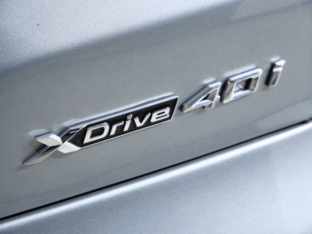 Thumbnail: 2026 BMW X5 - 22