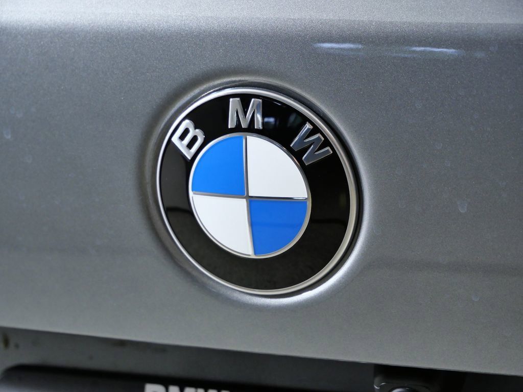 Thumbnail: 2026 BMW X5 - 22